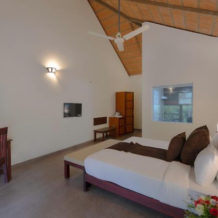 Abad Brookside Wayanad Vythiri Exterior foto