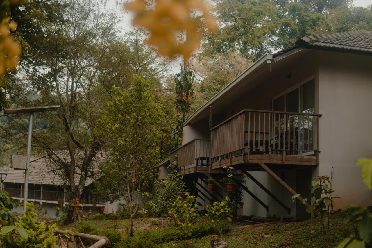 Abad Brookside Wayanad Vythiri Exterior foto