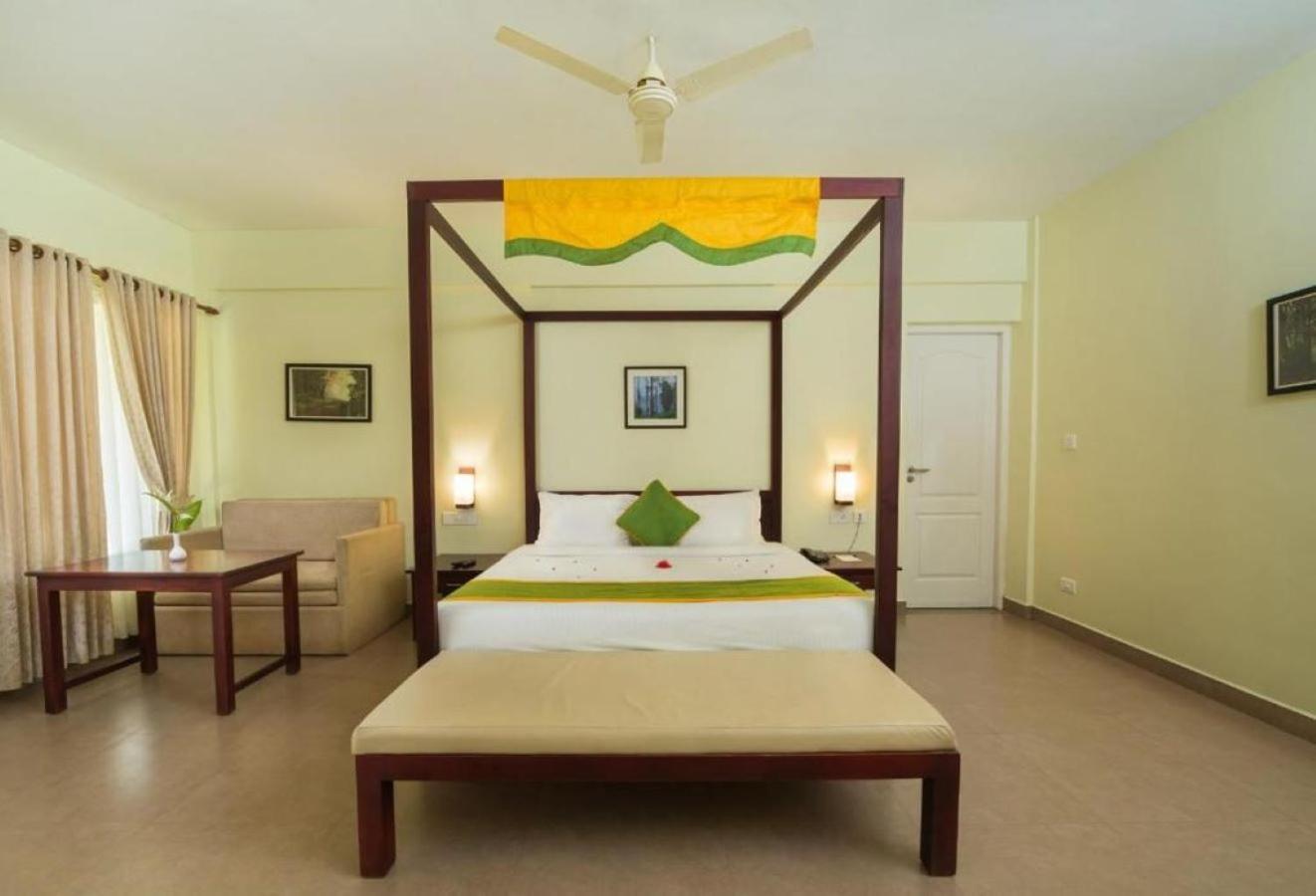 Abad Brookside Wayanad Vythiri Exterior foto