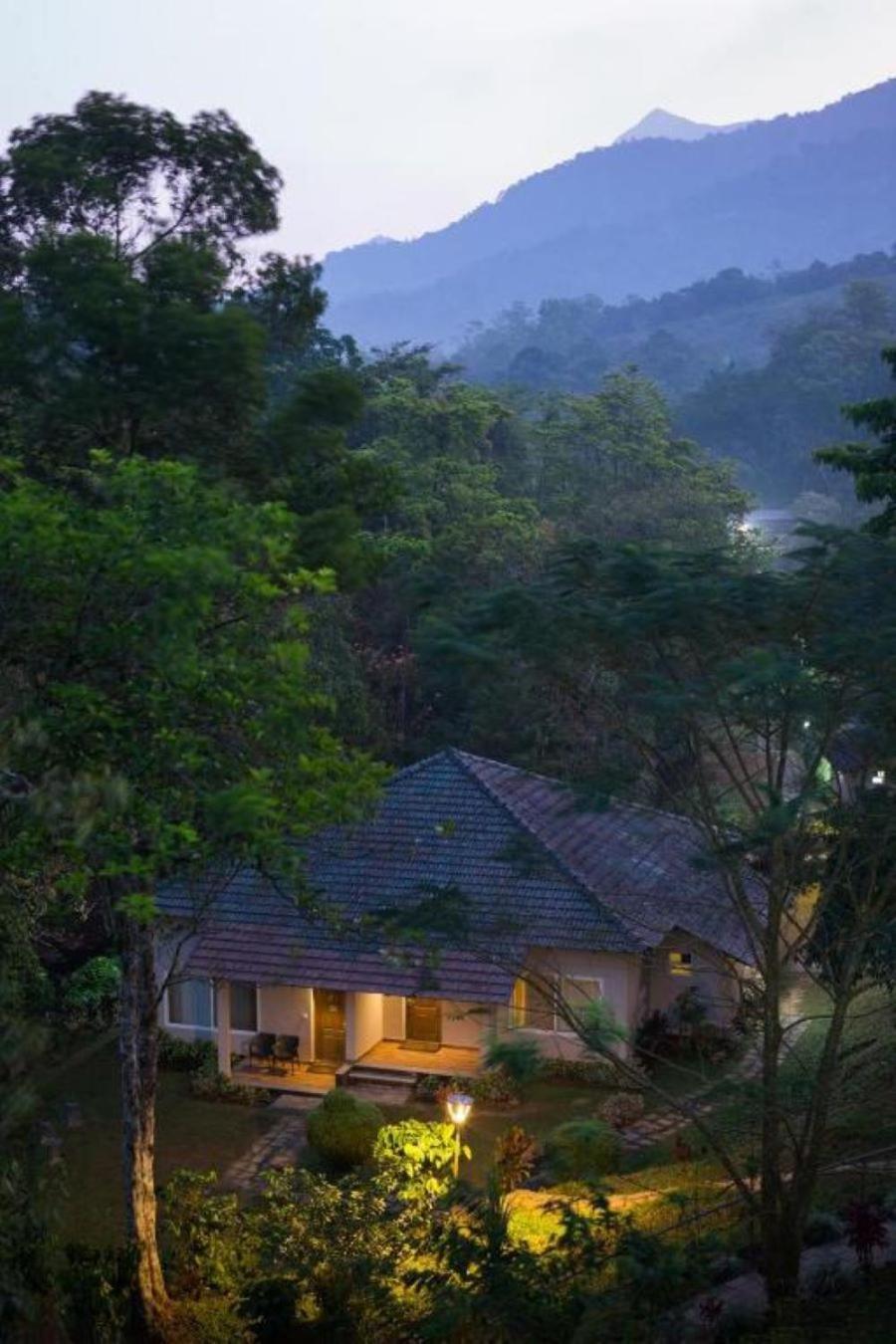Abad Brookside Wayanad Vythiri Exterior foto