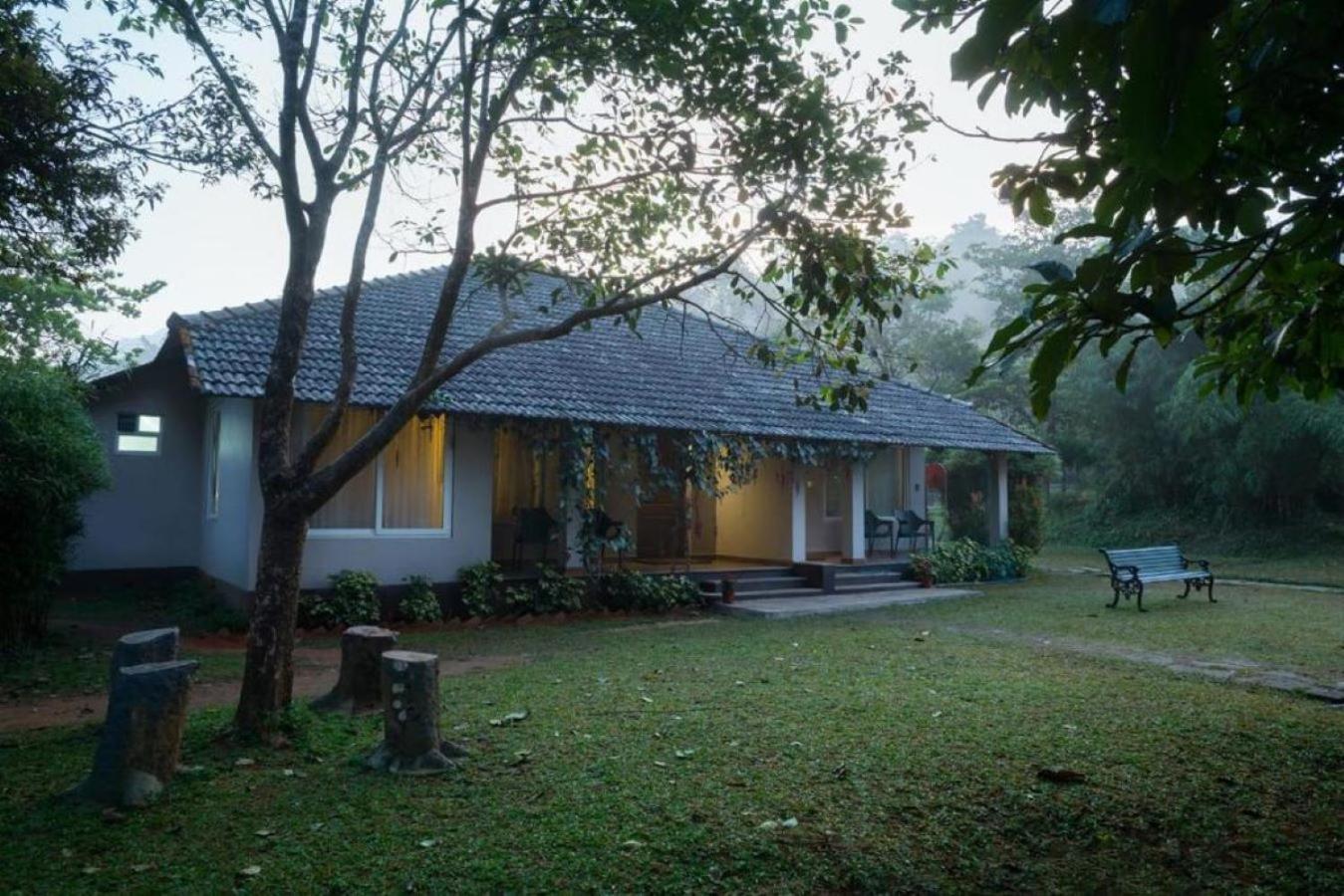 Abad Brookside Wayanad Vythiri Exterior foto