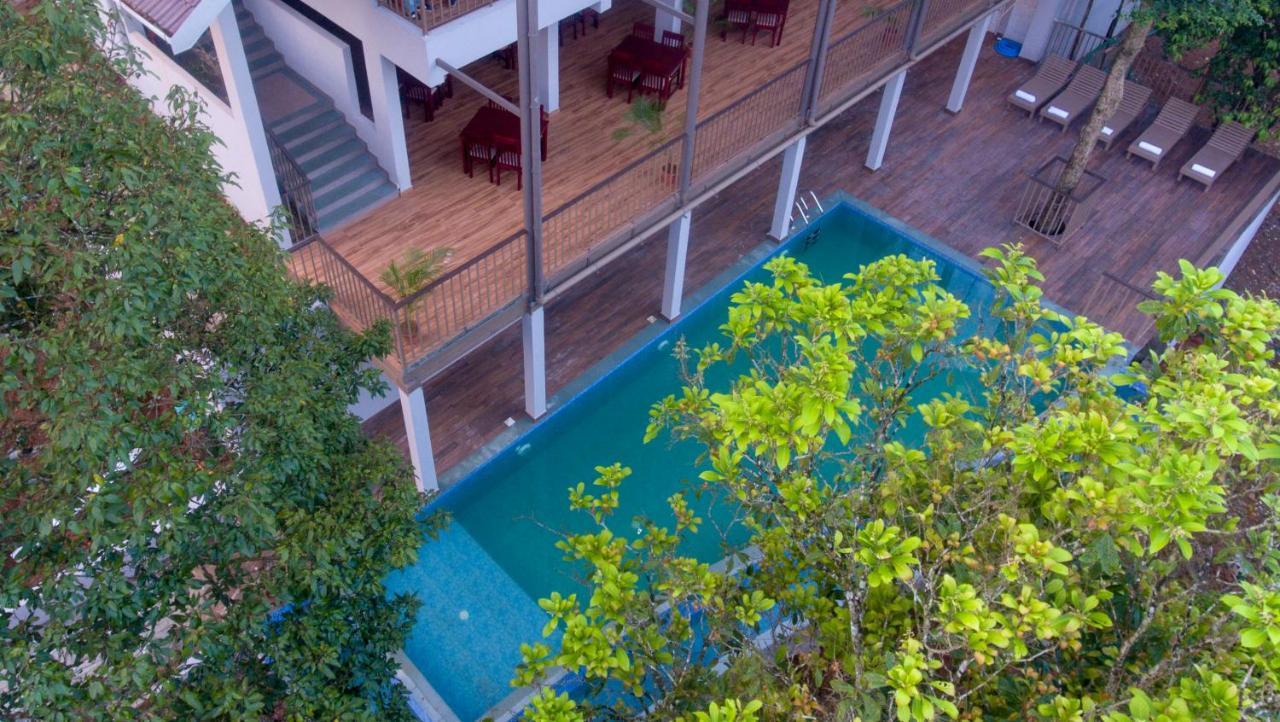 Abad Brookside Wayanad Vythiri Exterior foto